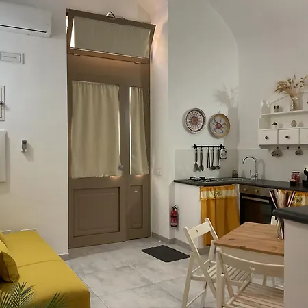Ferienhaus Rossaroll Noto